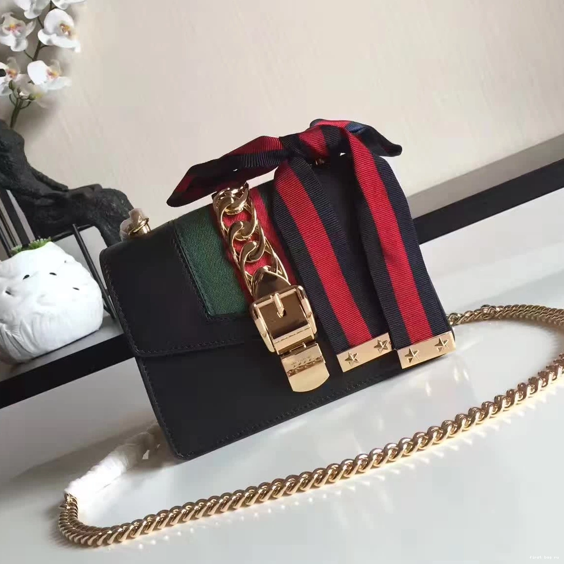 First bag ru Gucci Sylvie 0809